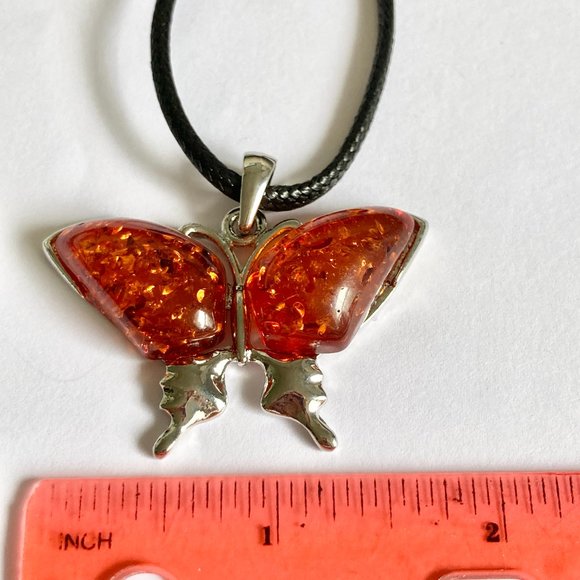 Vintage Honey Amber Butterfly Necklace Pendant Silver Plated Simulated 18" - Picture 9 of 10